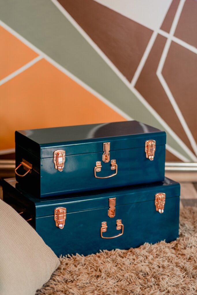 Simple Easy Ways To Organize Paperwork: Memory Boxes
