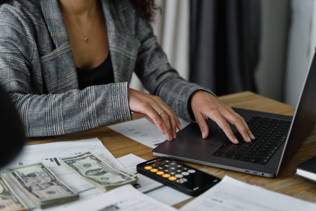 Create A Budget The Easy Way: Making Your Budget 